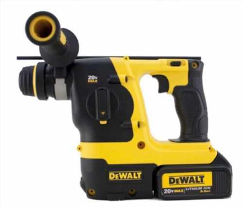 акумуляторна модель dewalt